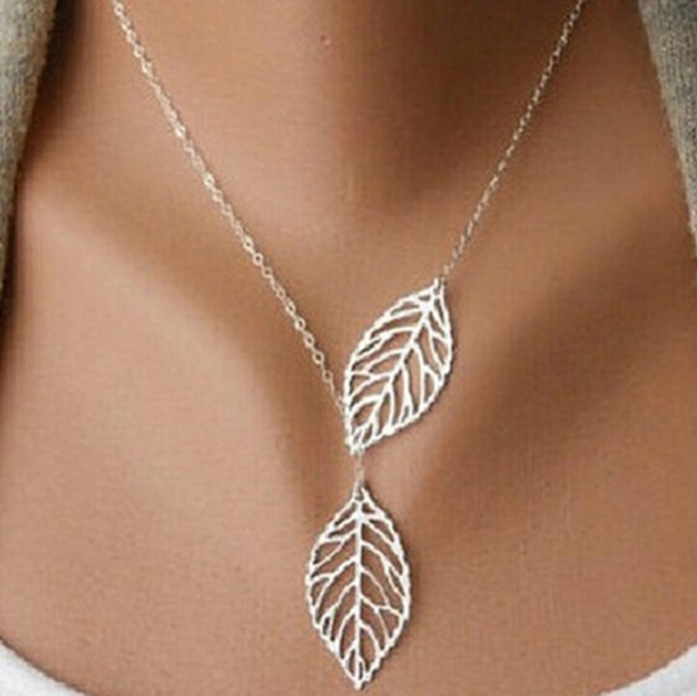 🍒5/$30-SILVER Double leaf necklace
